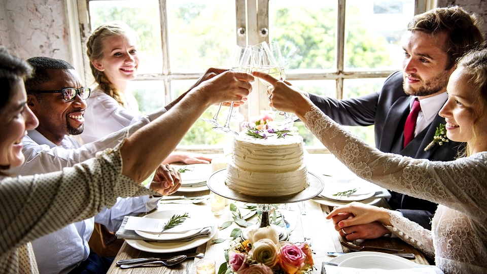 Come scegliere un regalo per gli invitati al matrimonio?